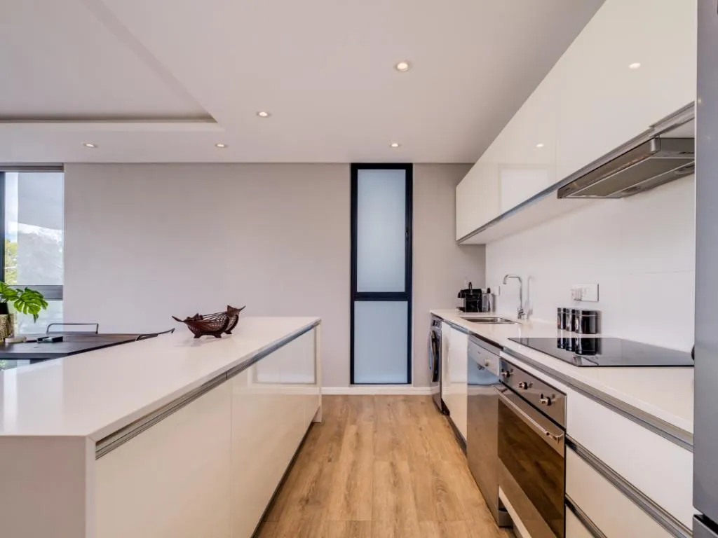 property_[object Object]_6