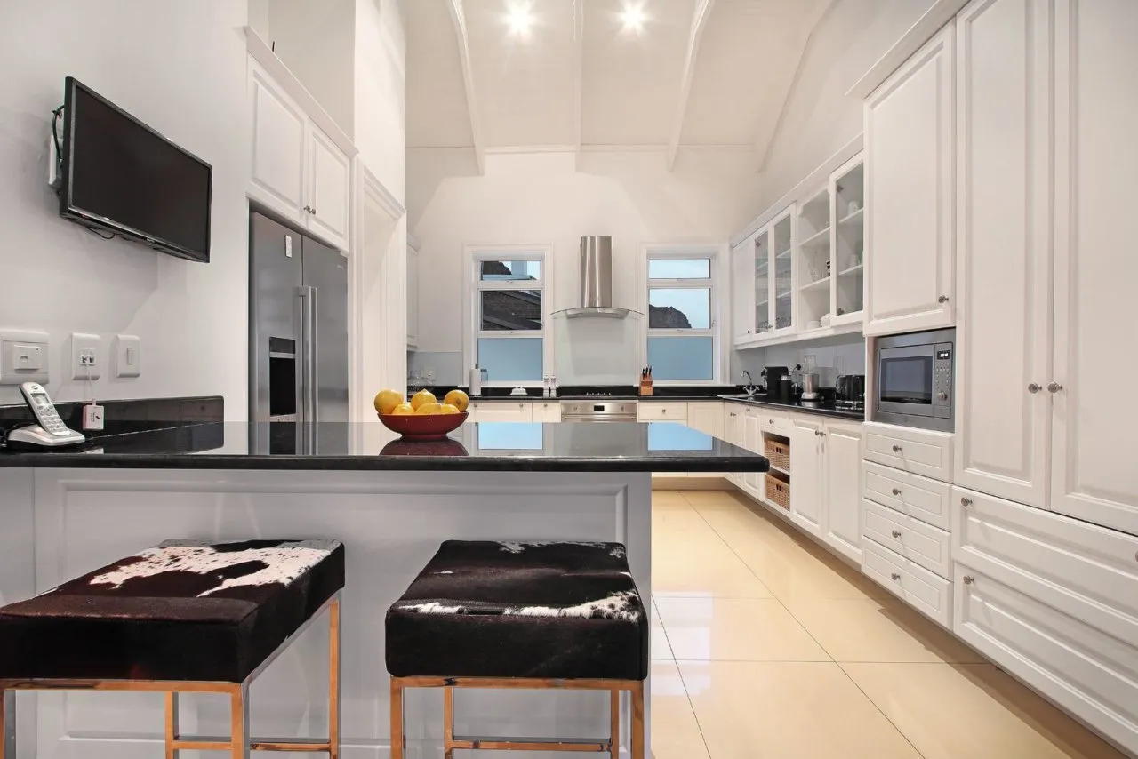 property_[object Object]_23