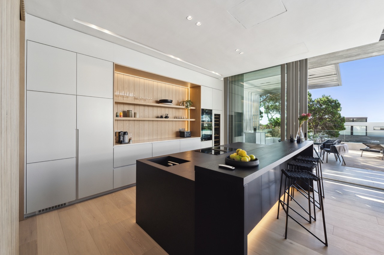 property_[object Object]_32