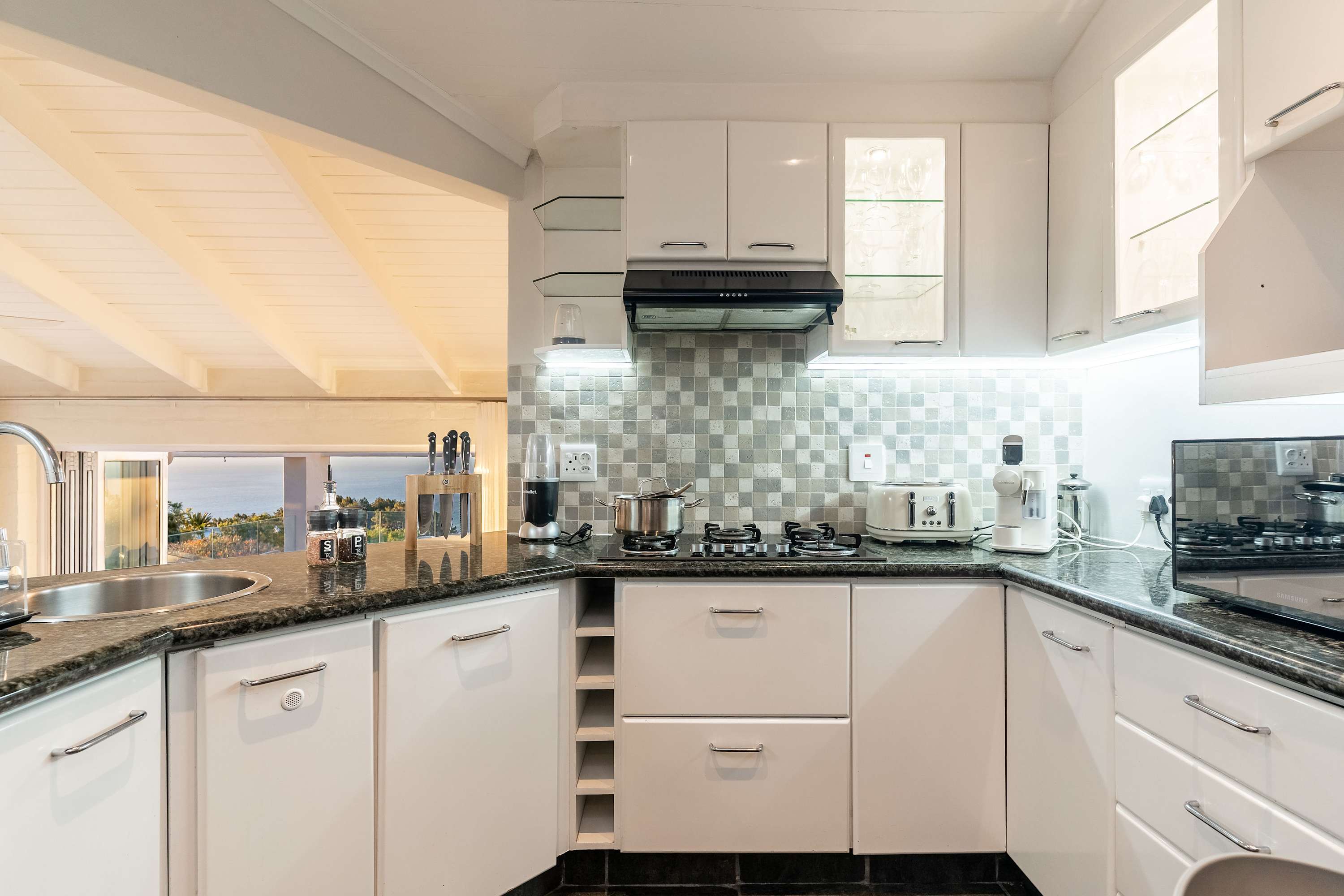 property_[object Object]_13