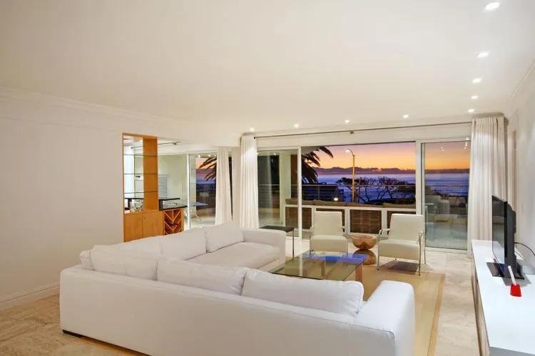 property_[object Object]_6