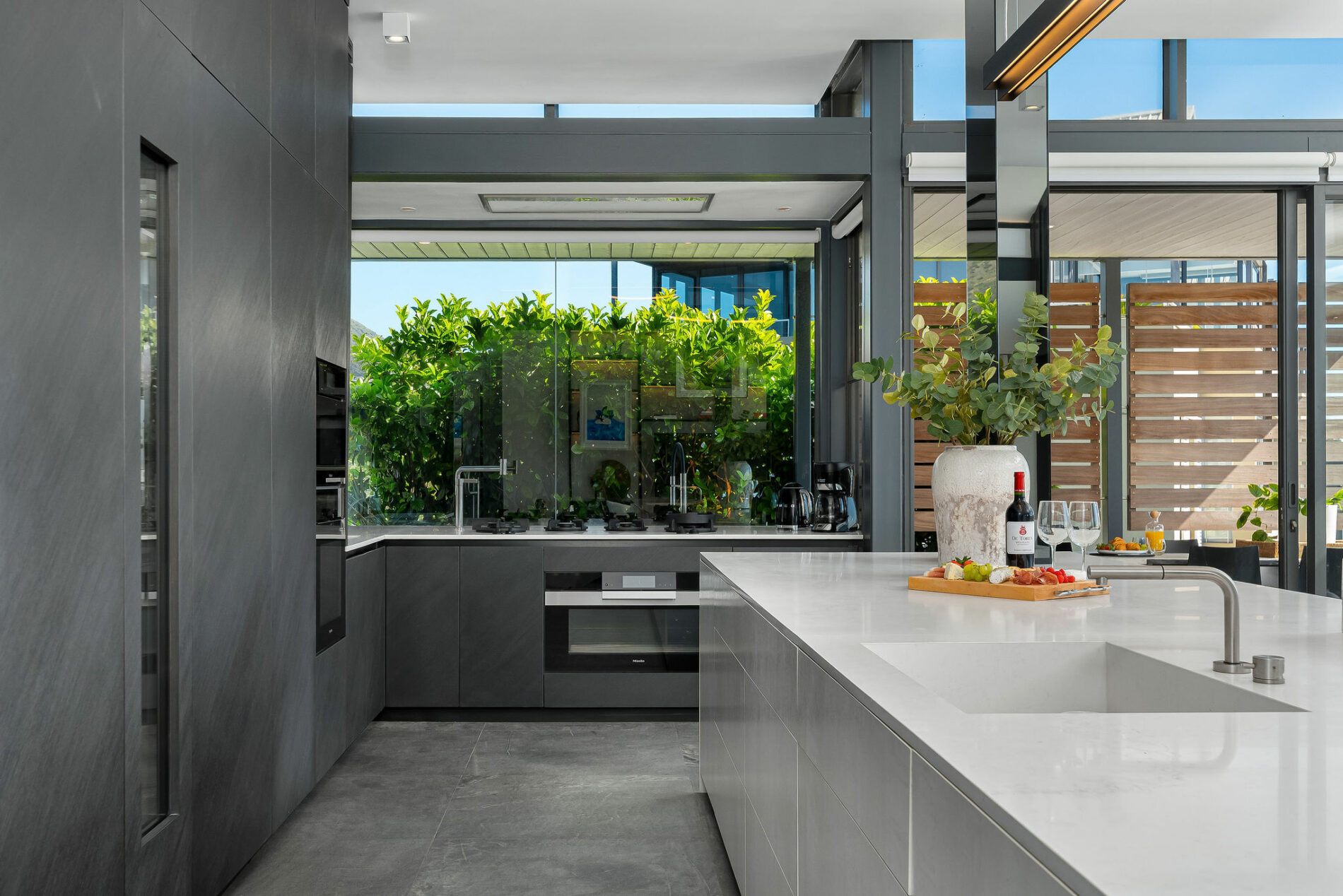 property_[object Object]_21