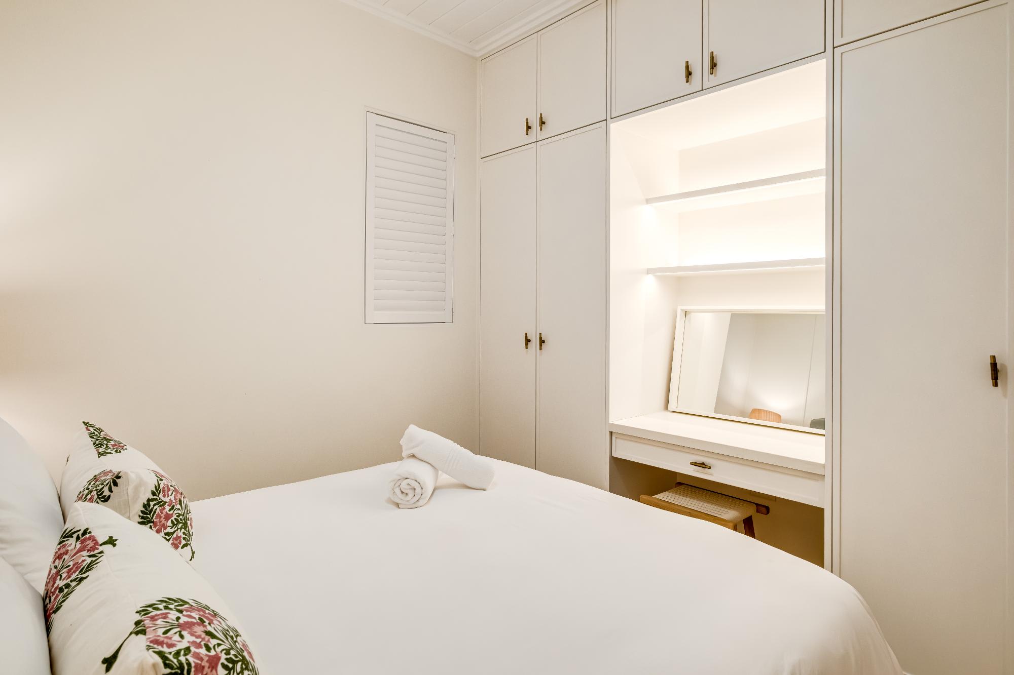 property_[object Object]_28