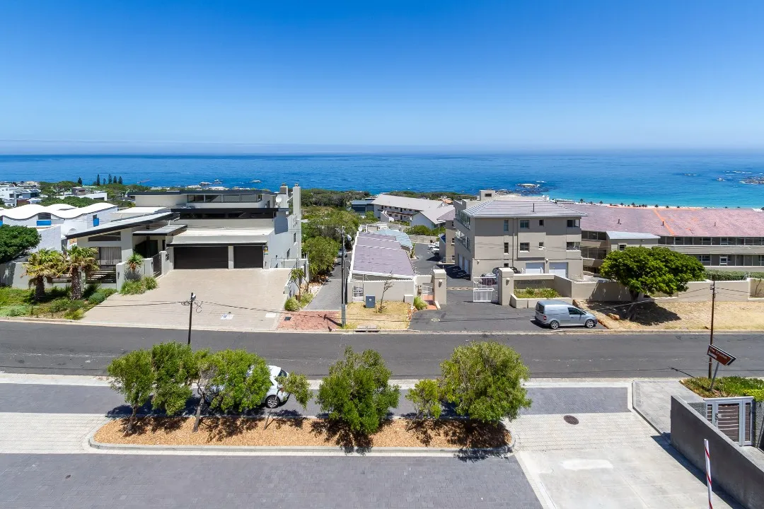 property_[object Object]_10