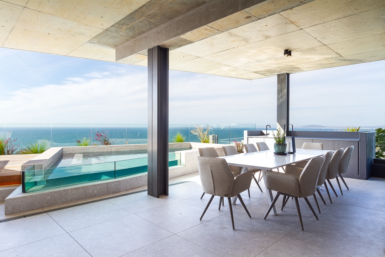 Arkham Villa, Fresnaye