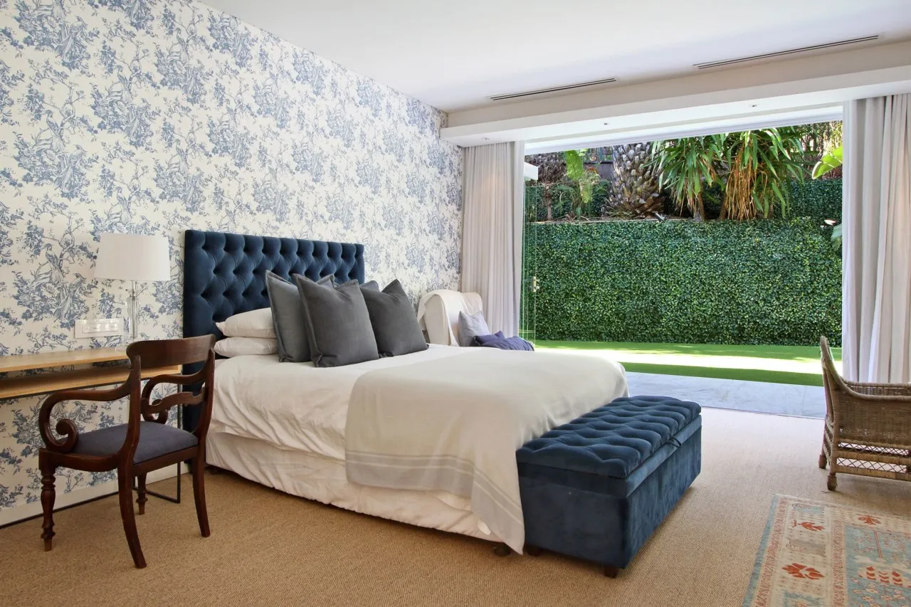 property_[object Object]_23