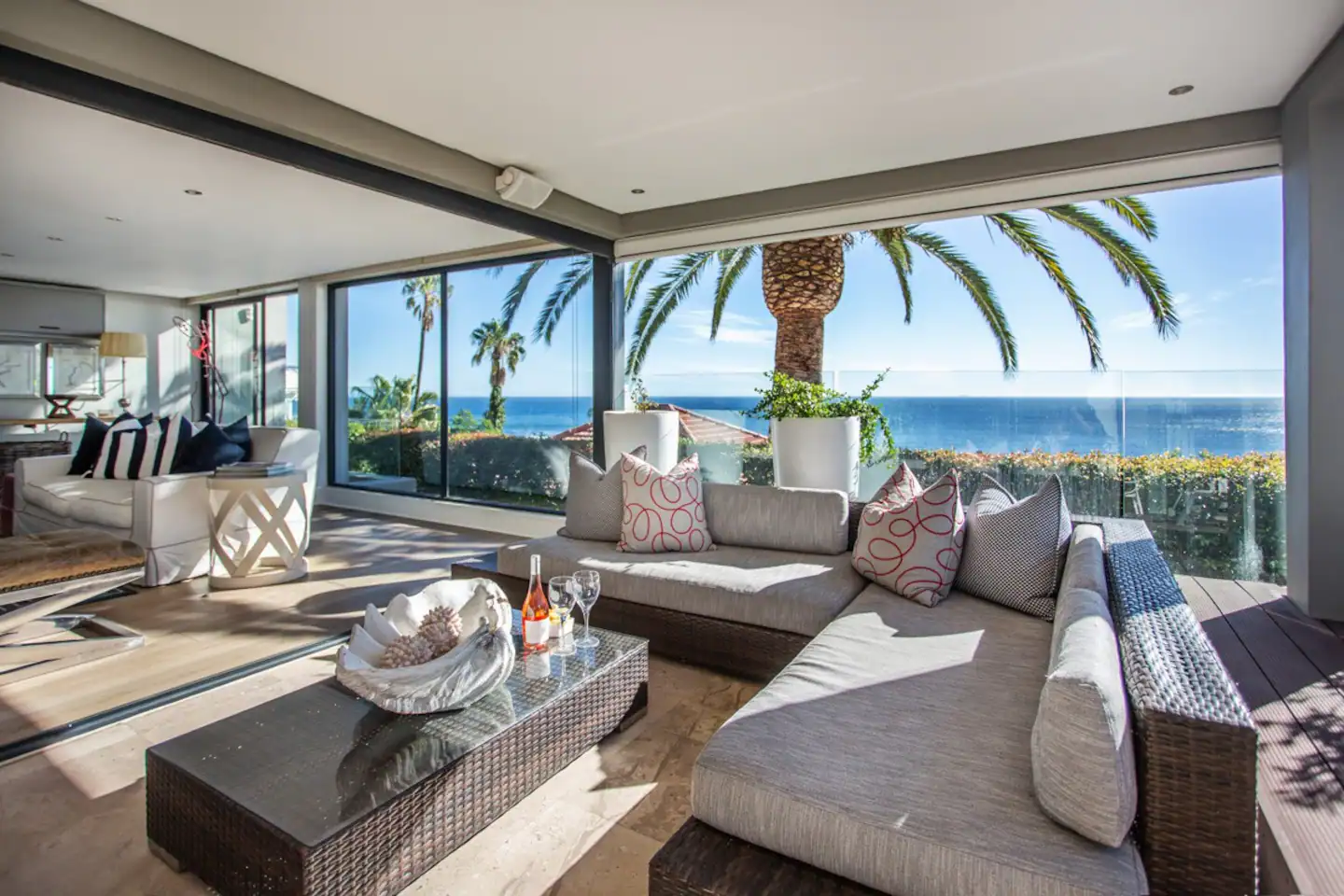 Sandstone Villa, Clifton