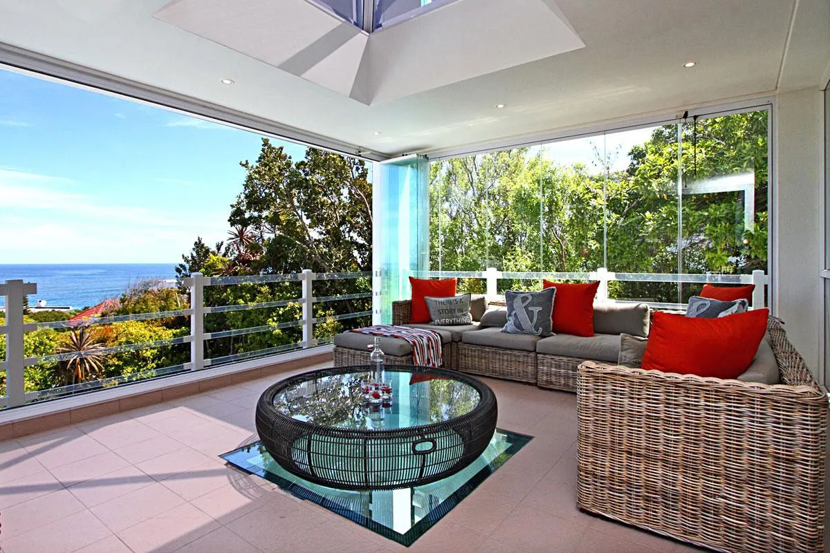 Camps Bay Meadows, Camps Bay