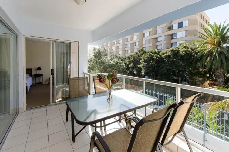 Caribbean 202, Sea Point
