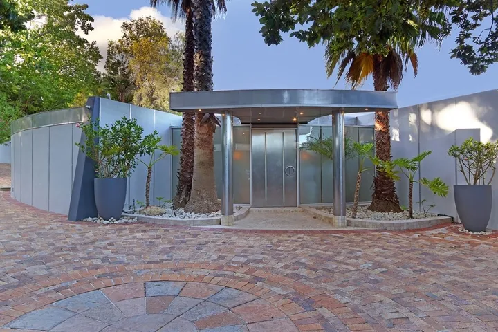 property_[object Object]_27