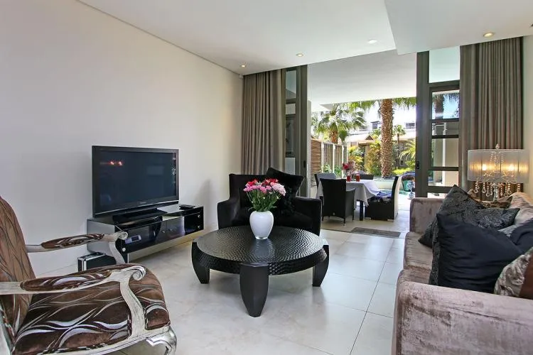 property_[object Object]_6