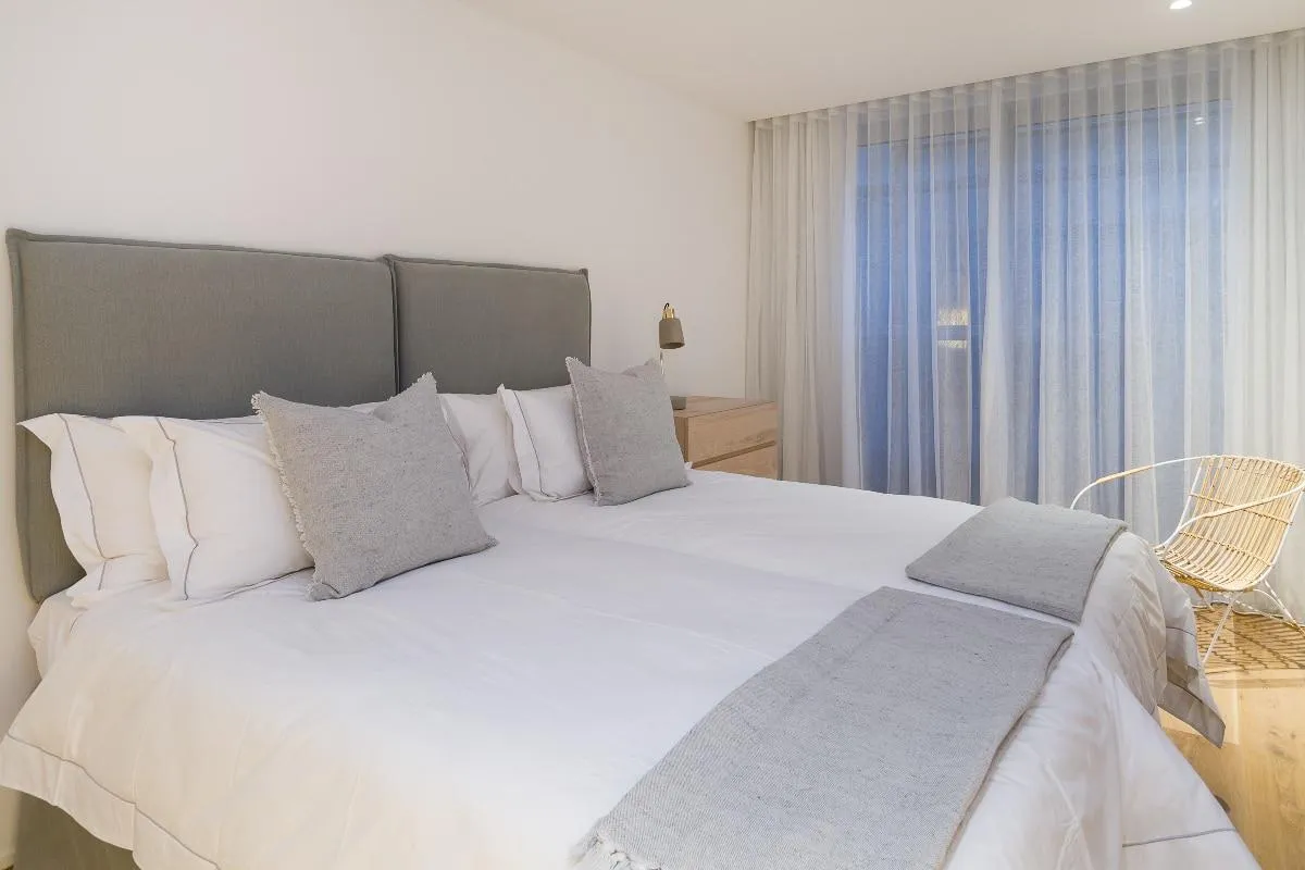 property_[object Object]_18