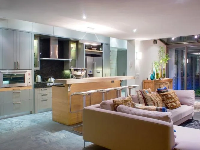 property_[object Object]_13