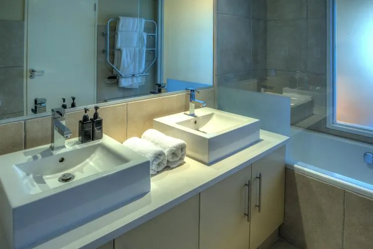 property_[object Object]_5