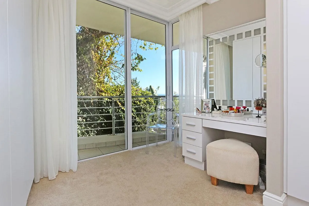 property_[object Object]_10