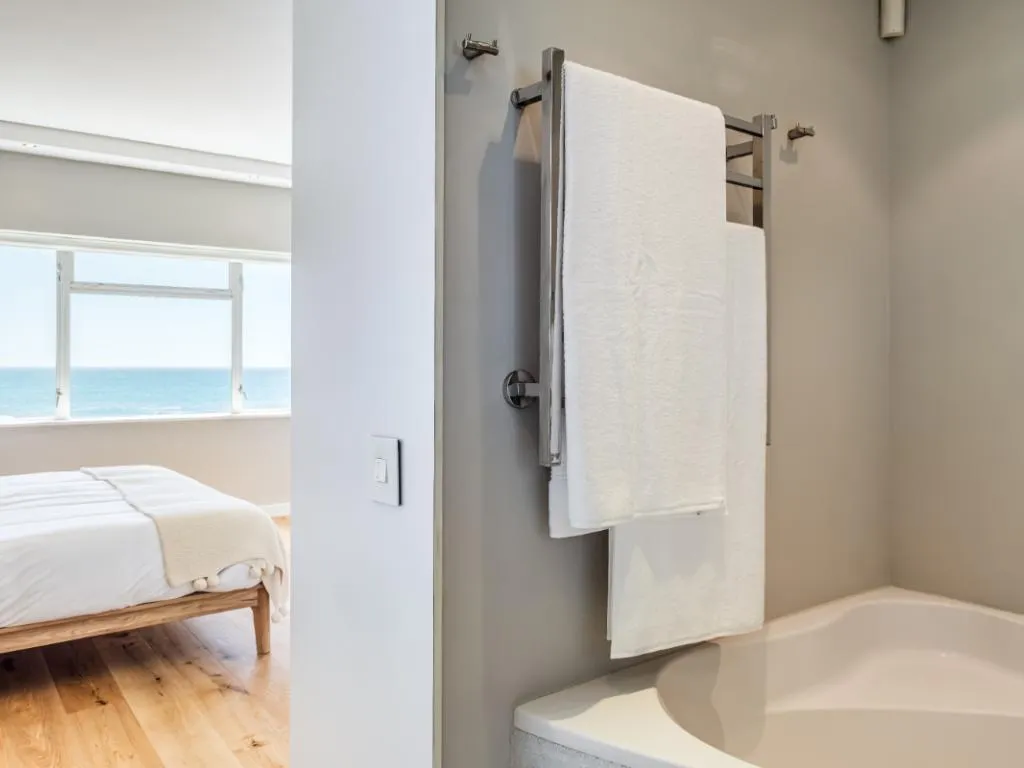 property_[object Object]_9