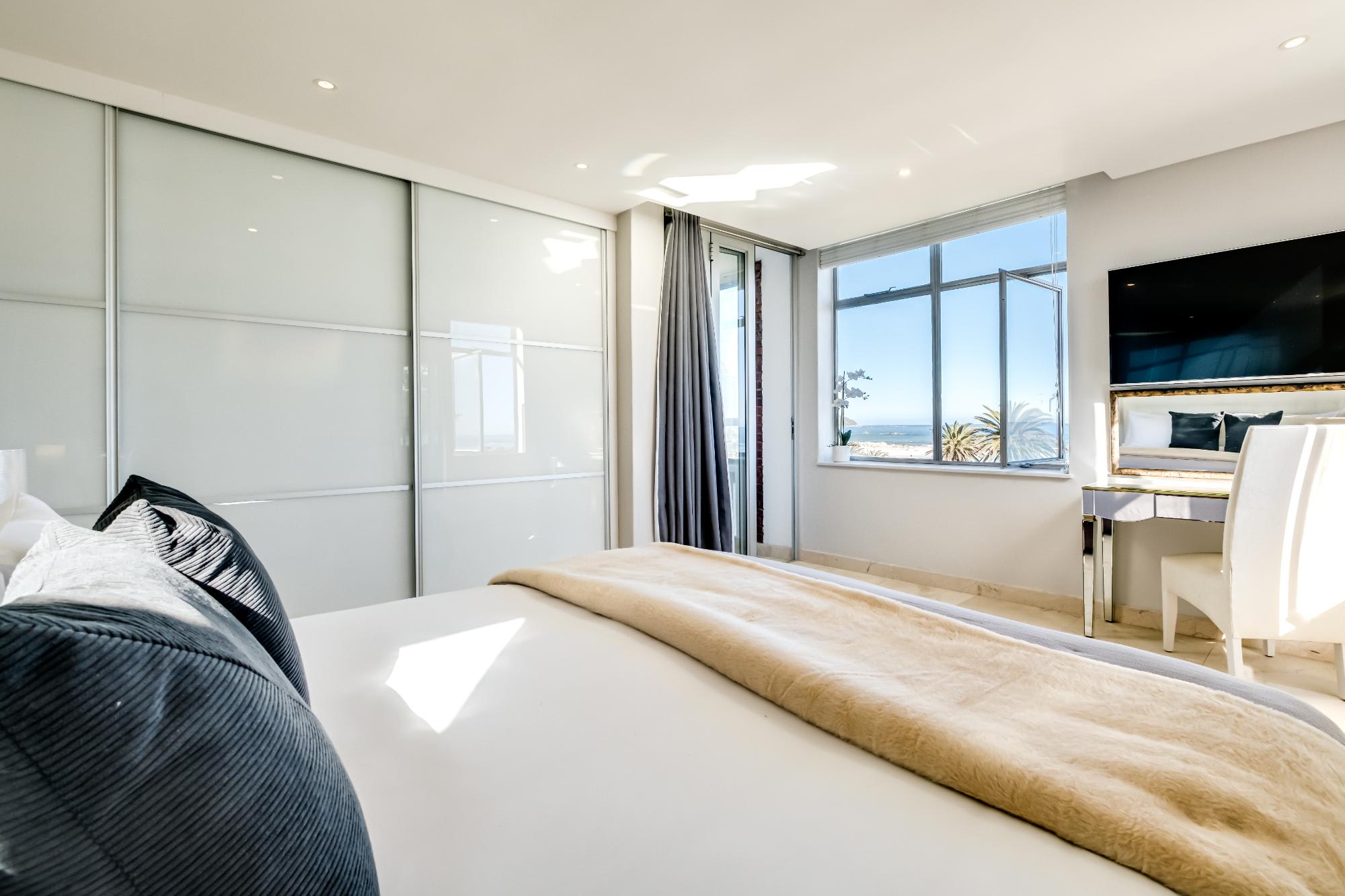 property_[object Object]_18