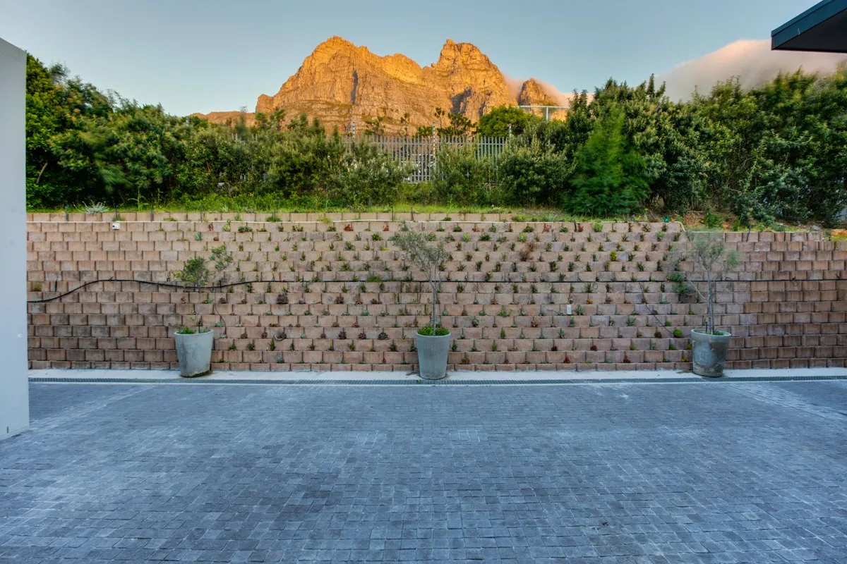 property_[object Object]_8