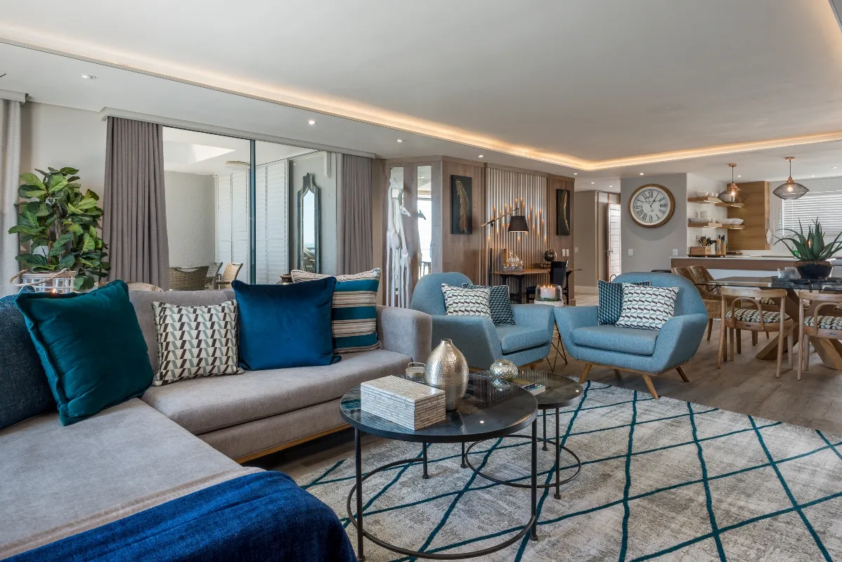 9 On Nautica, Camps Bay