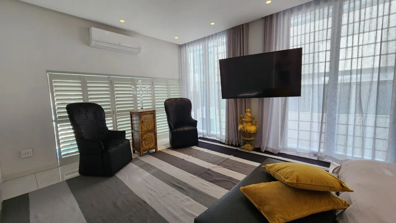 property_[object Object]_7