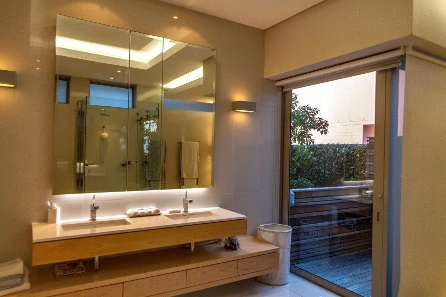 property_[object Object]_13