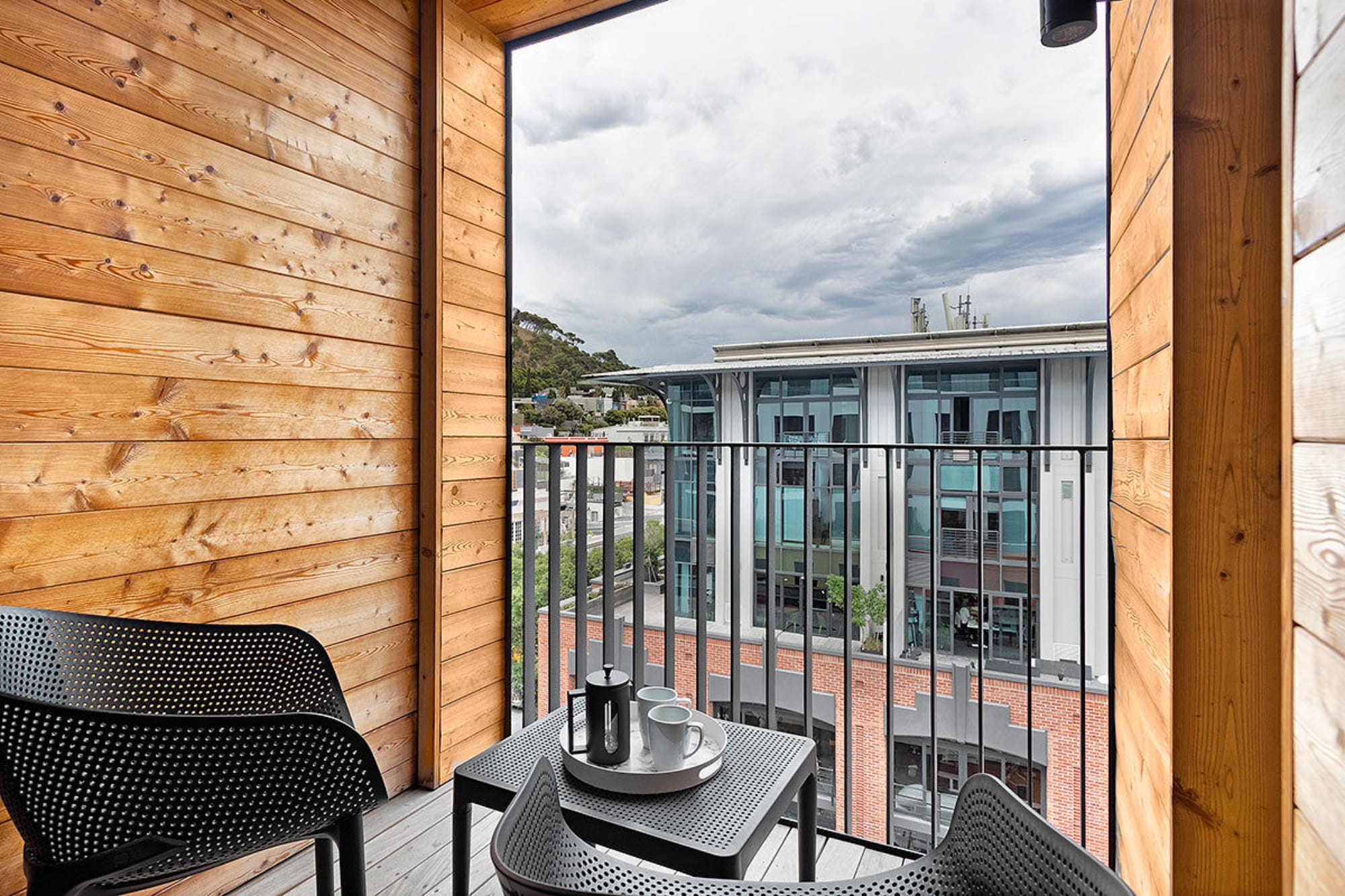 property_[object Object]_16