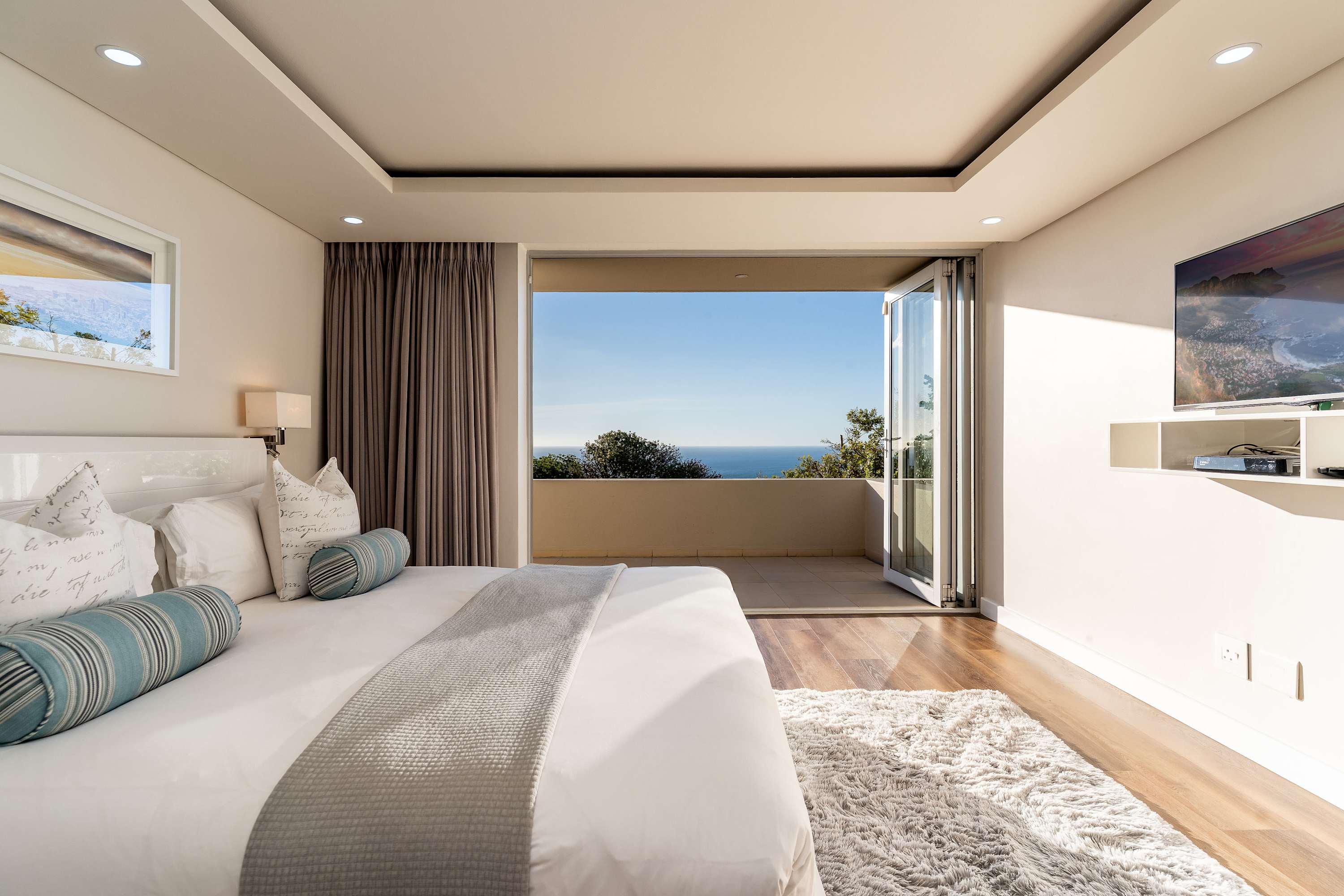 property_[object Object]_16