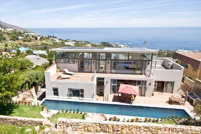 Hely Hutchinson Villa, Bakoven
