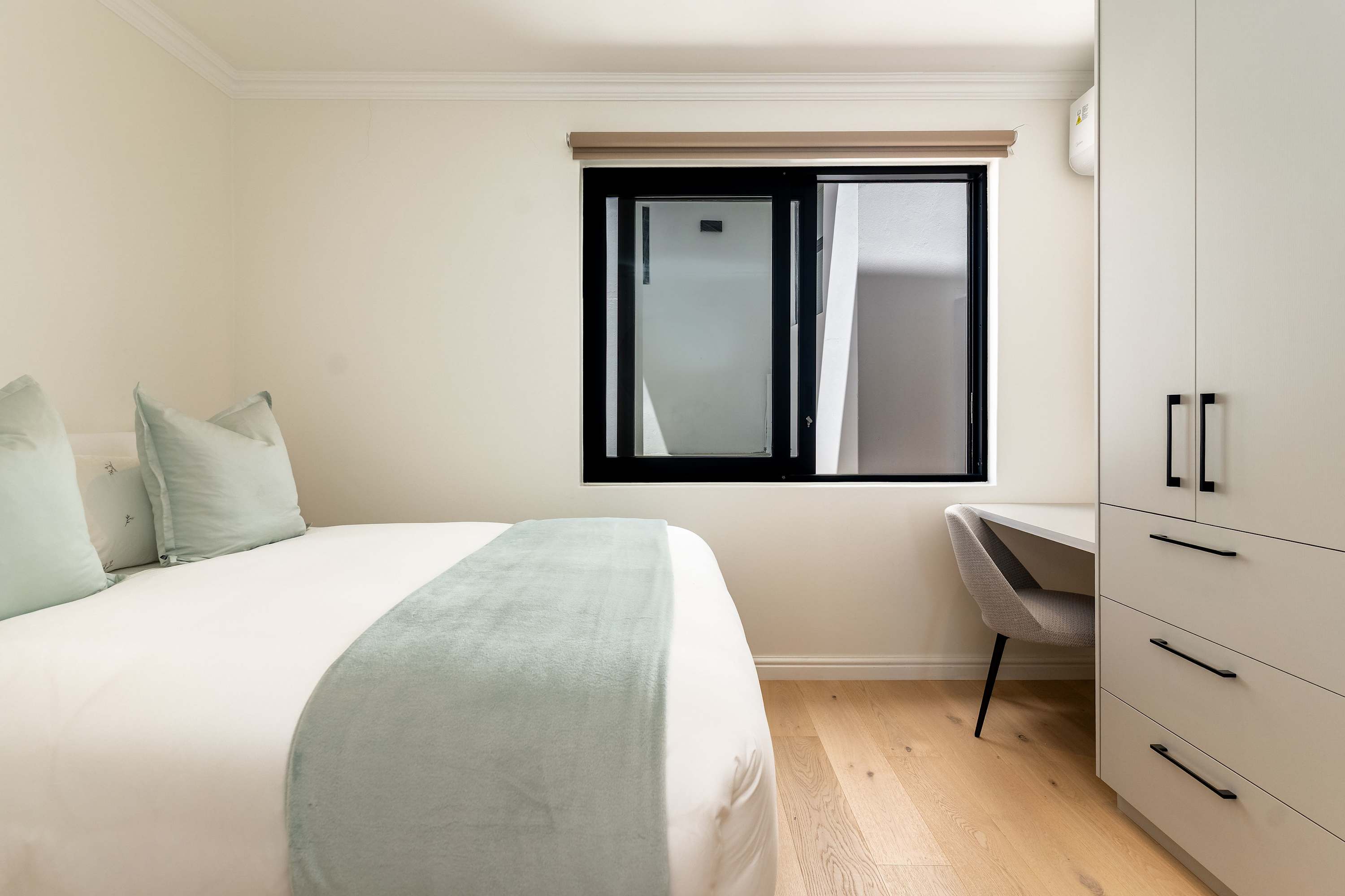 property_[object Object]_34