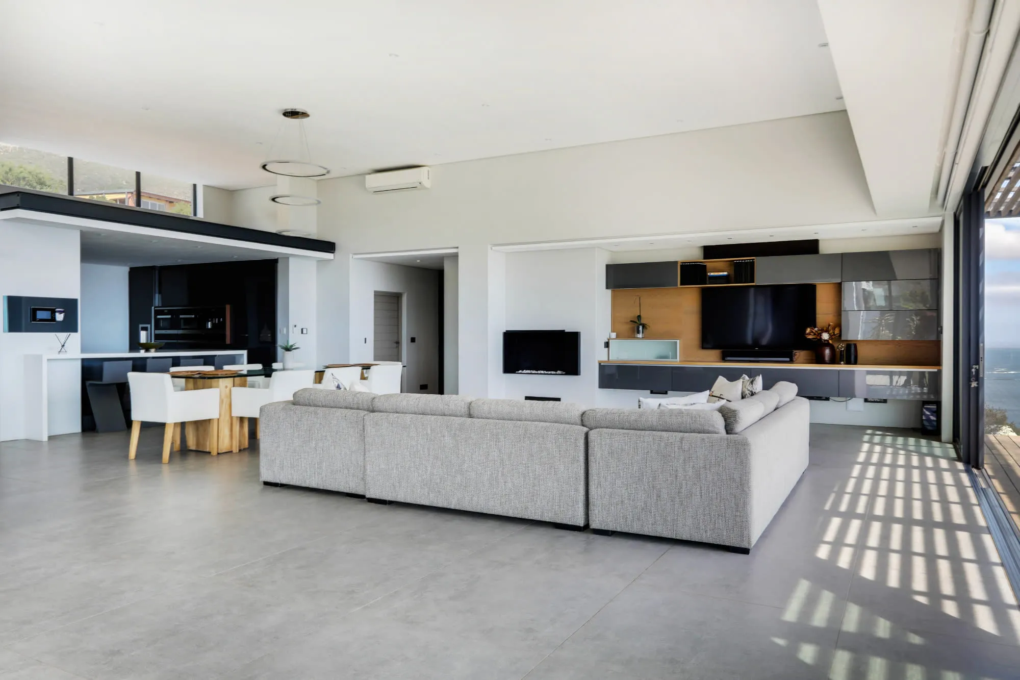 property_[object Object]_23