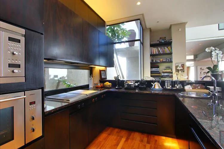 property_[object Object]_9