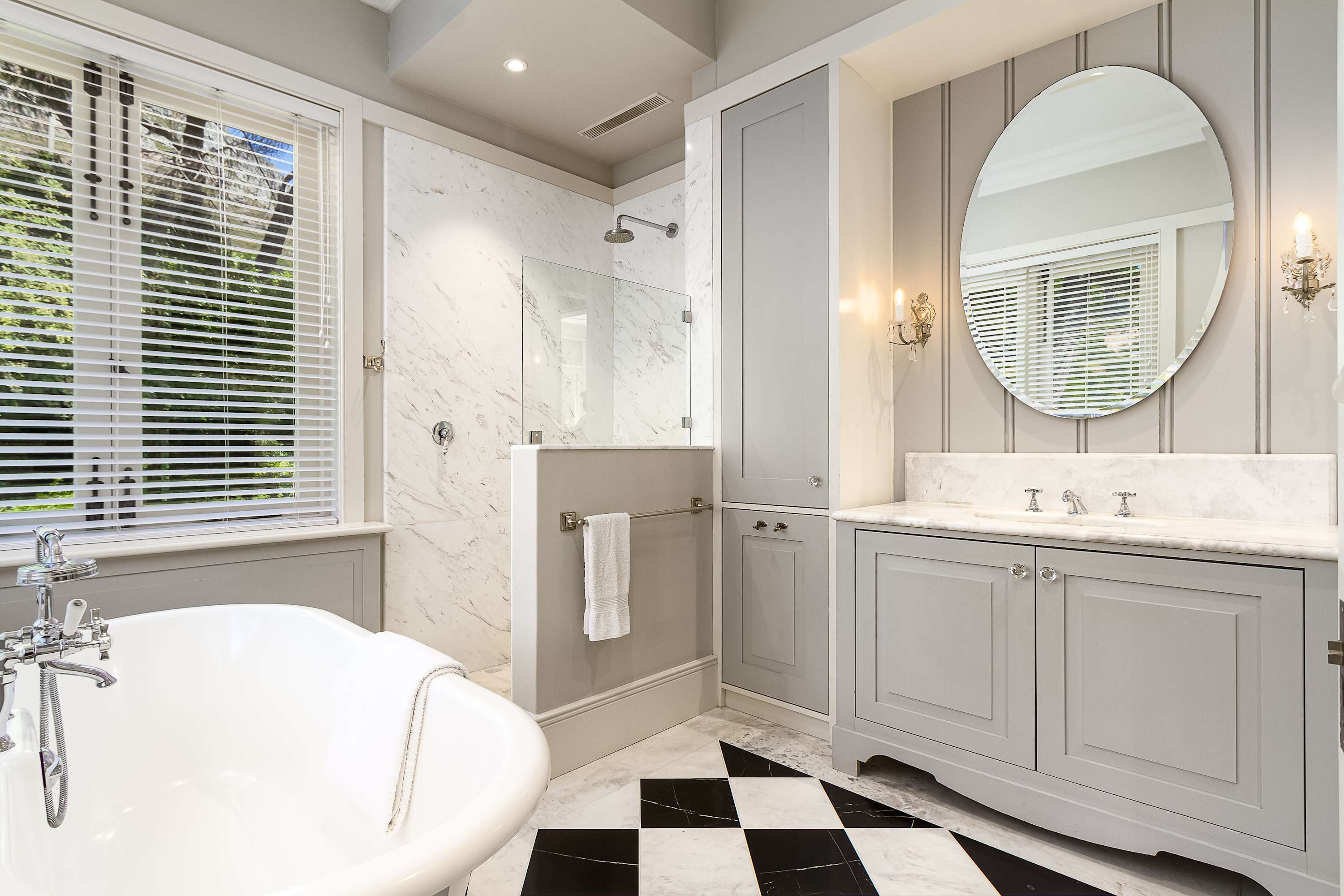 property_[object Object]_13