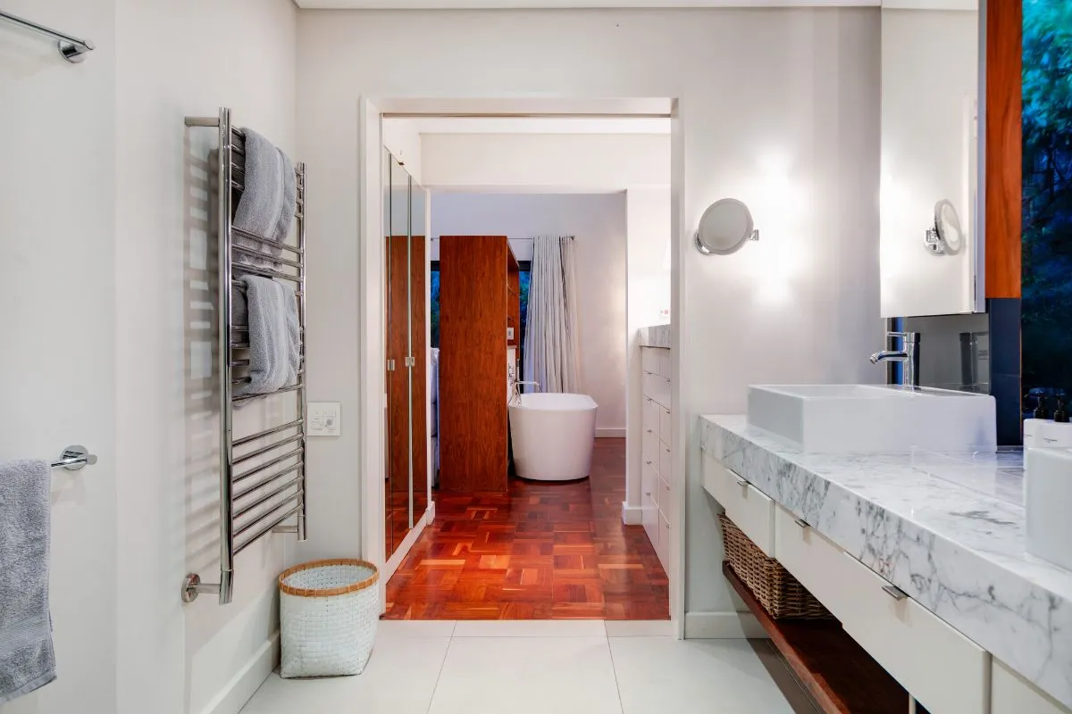 property_[object Object]_10