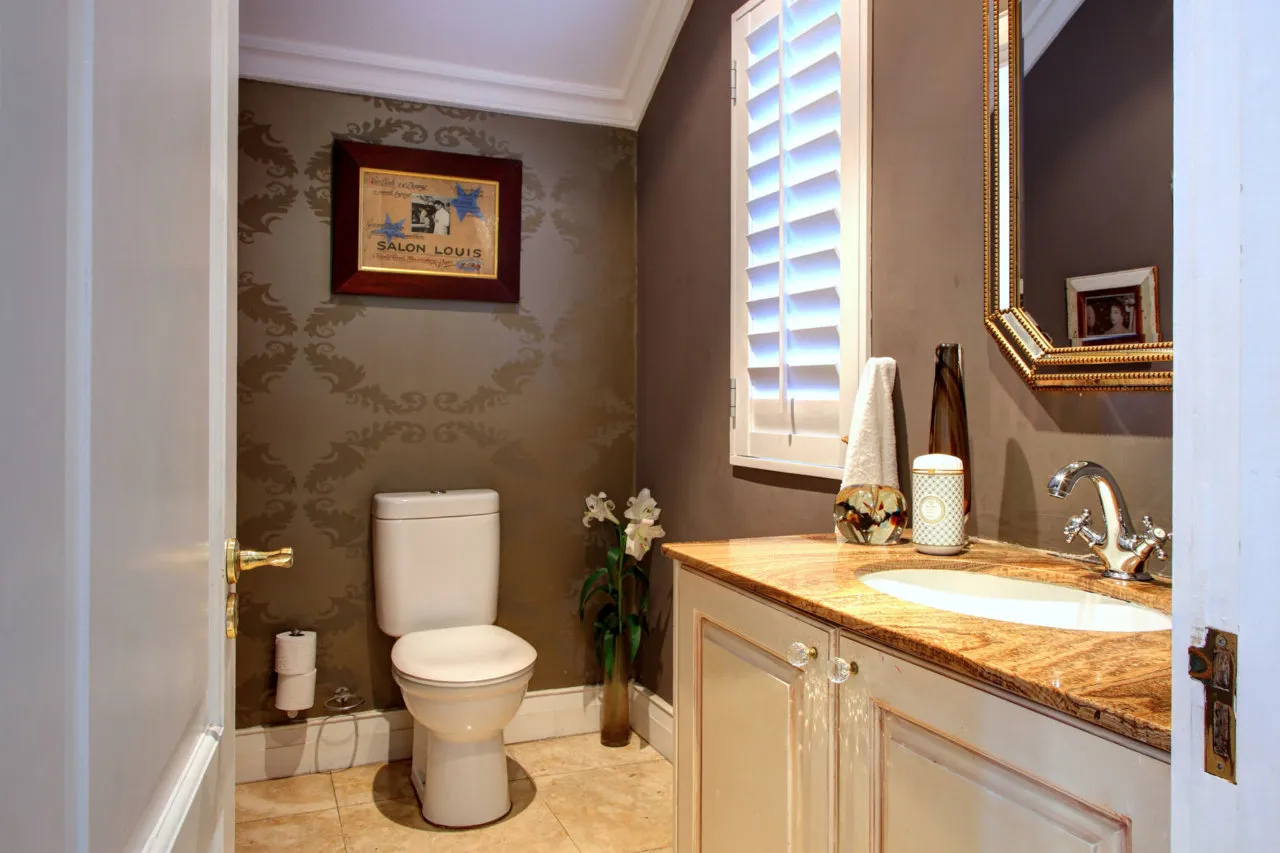 property_[object Object]_14