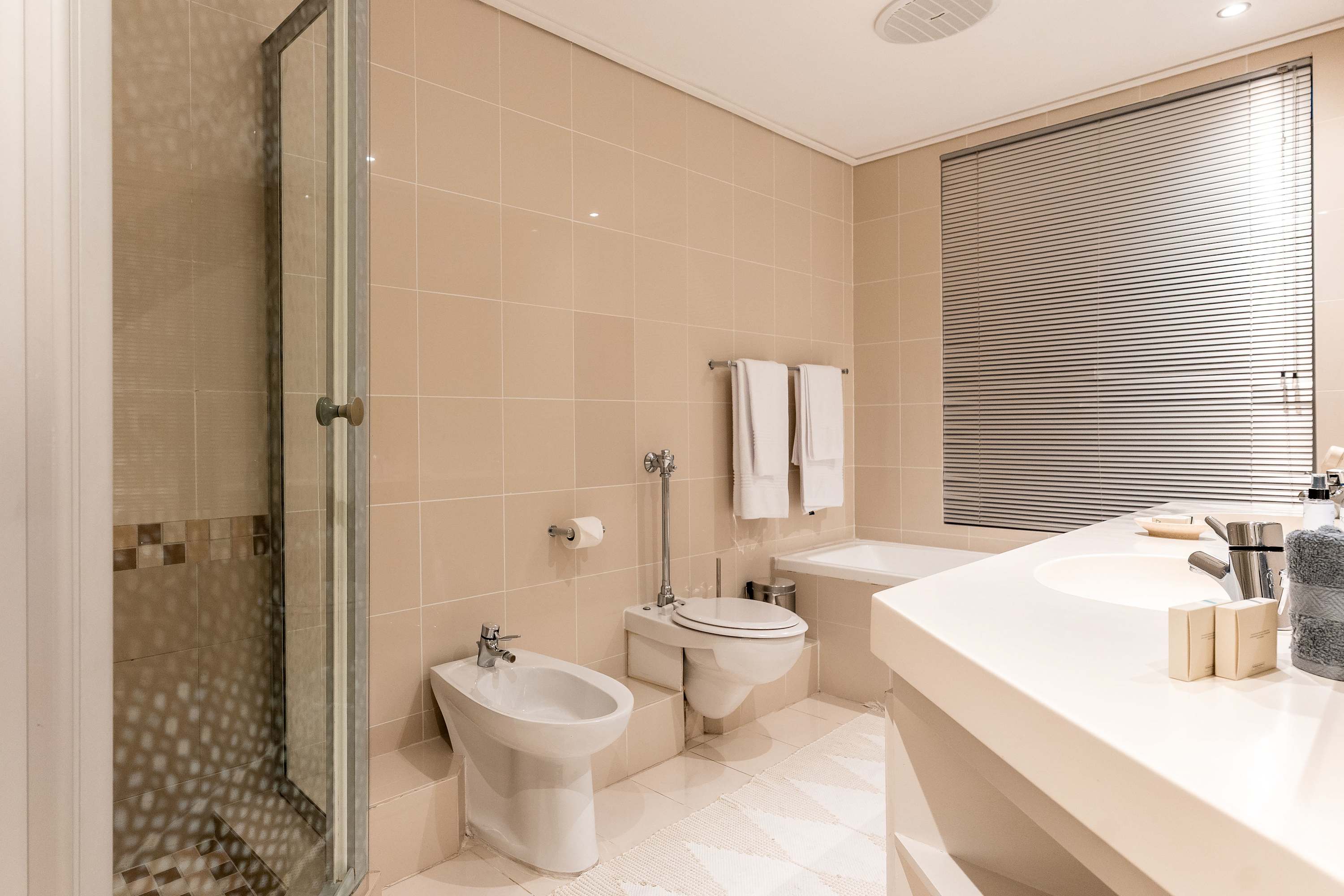 property_[object Object]_19