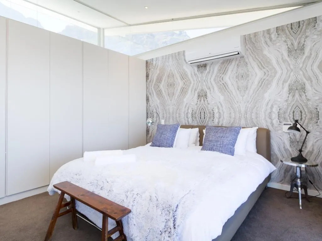 property_[object Object]_15