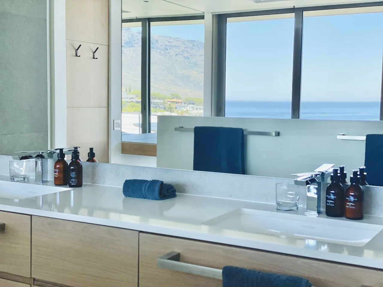 property_[object Object]_17