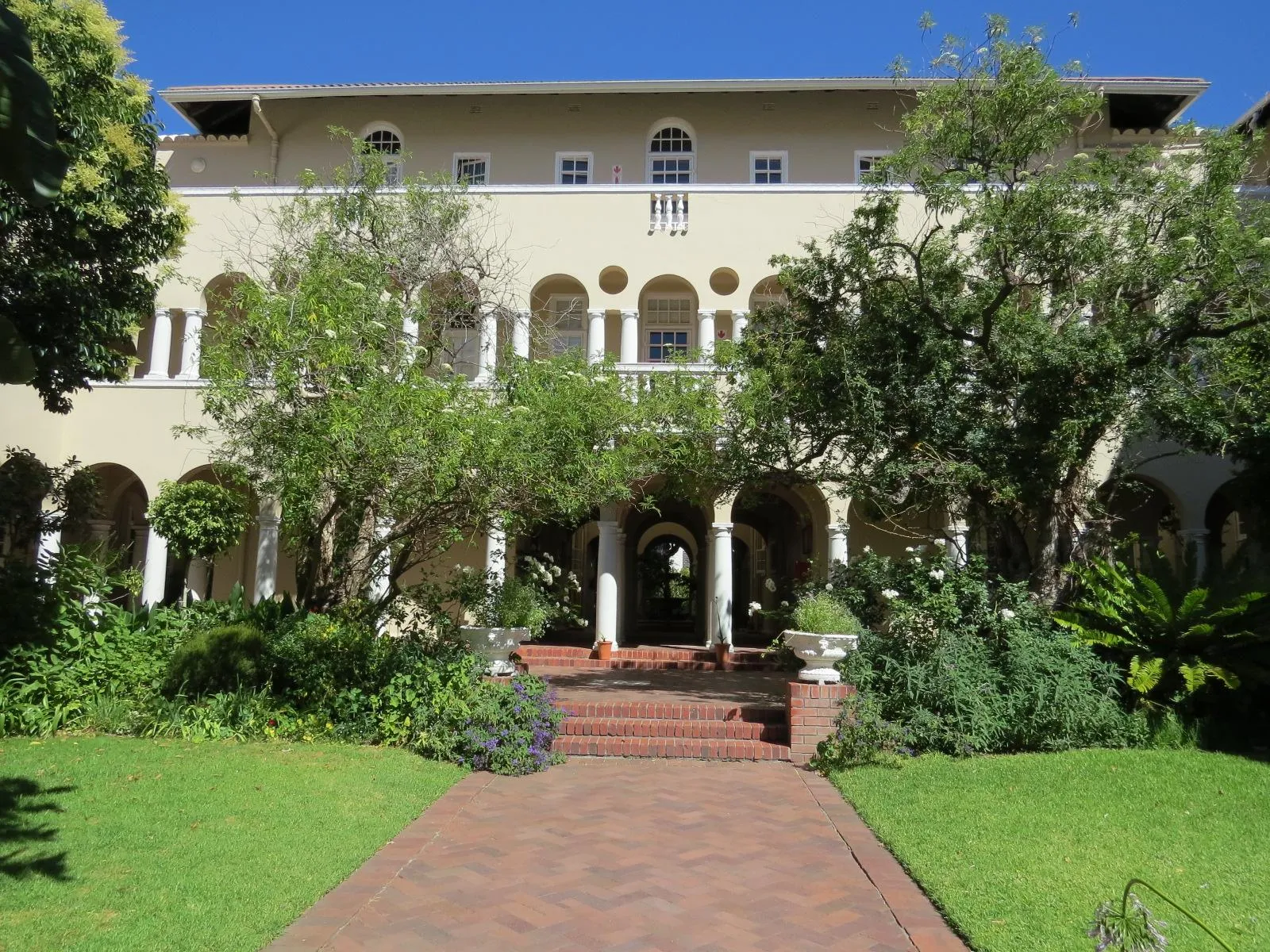 Victoria Court, Cape Town City Centre