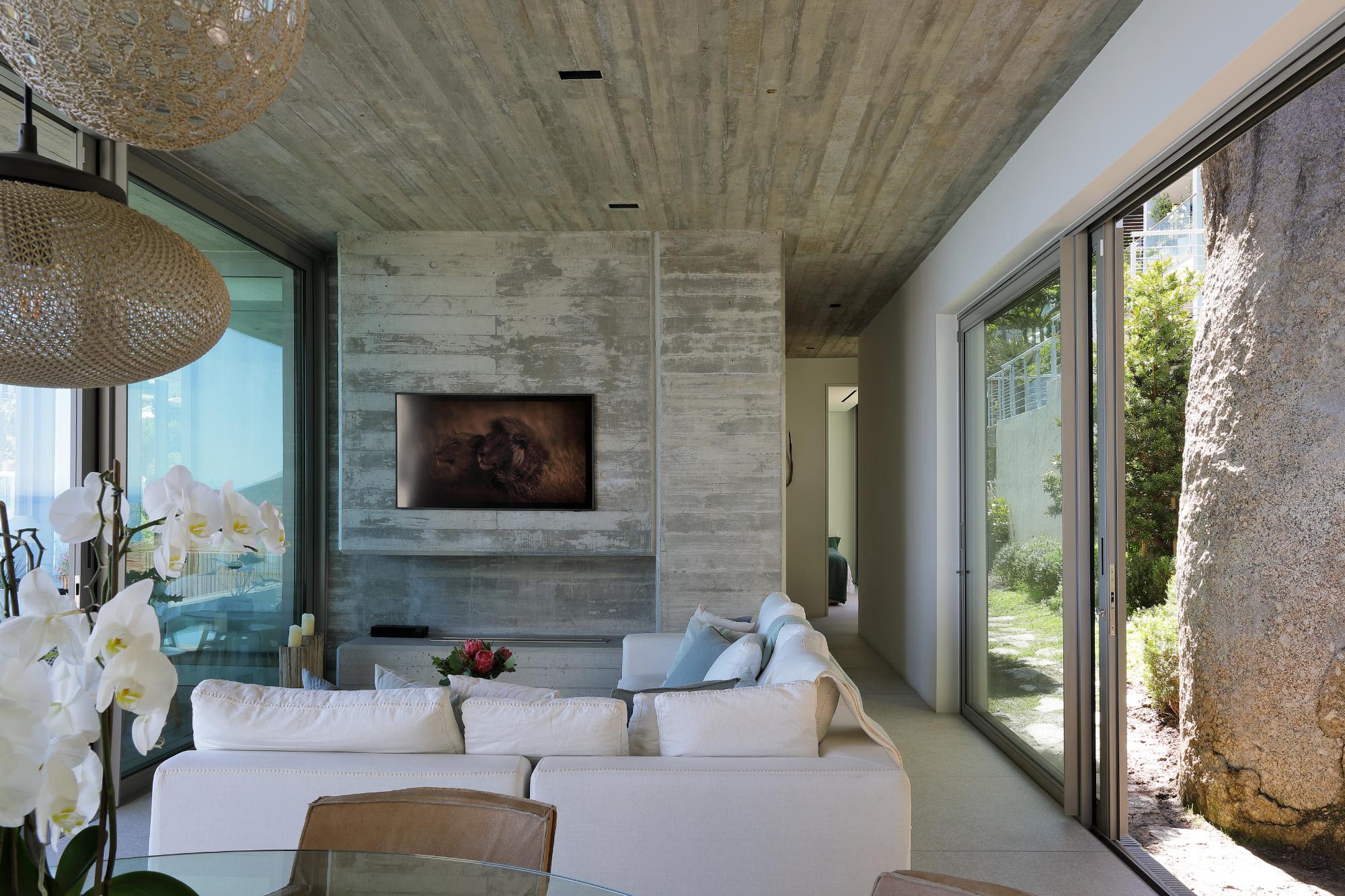 property_[object Object]_4