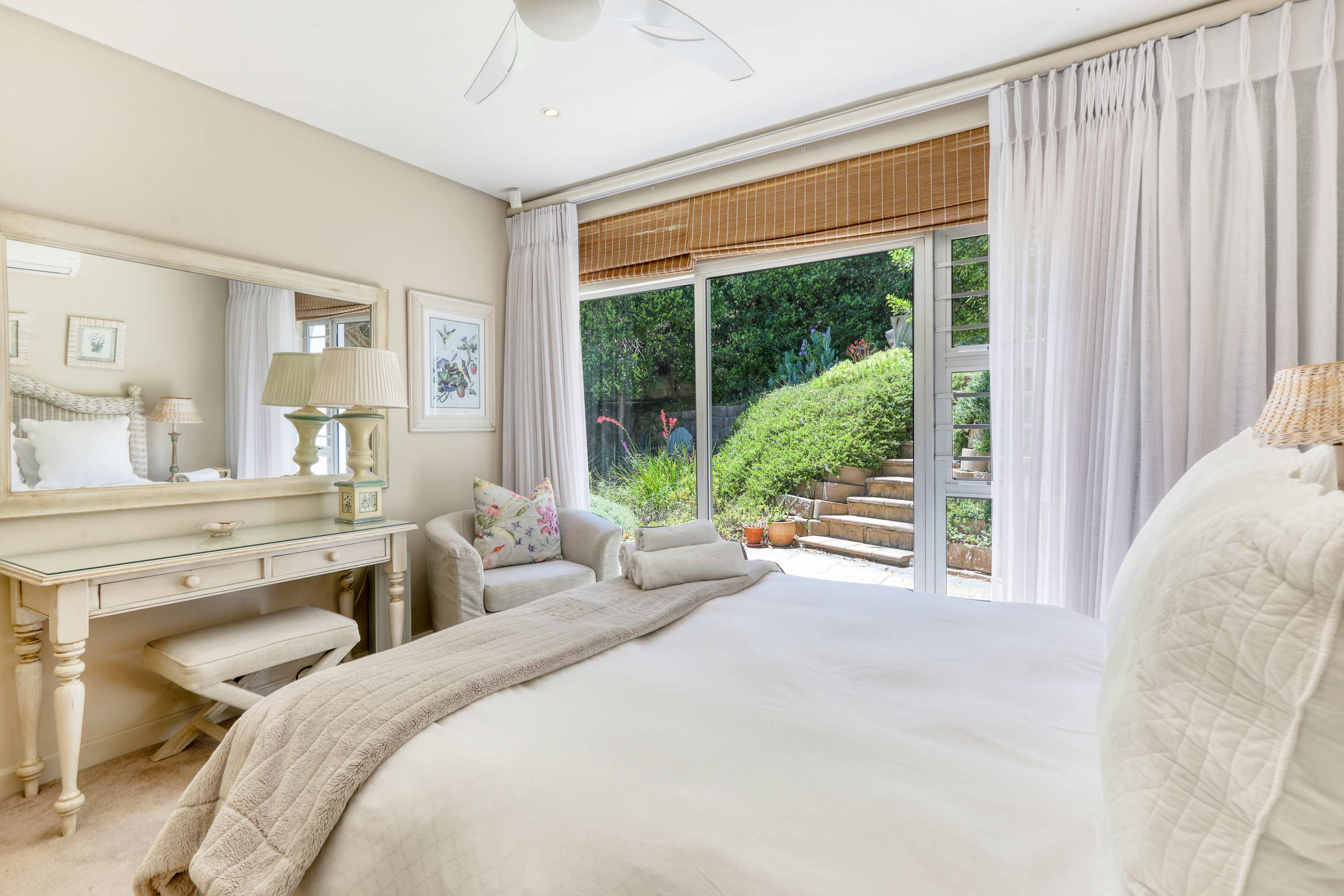 property_[object Object]_24