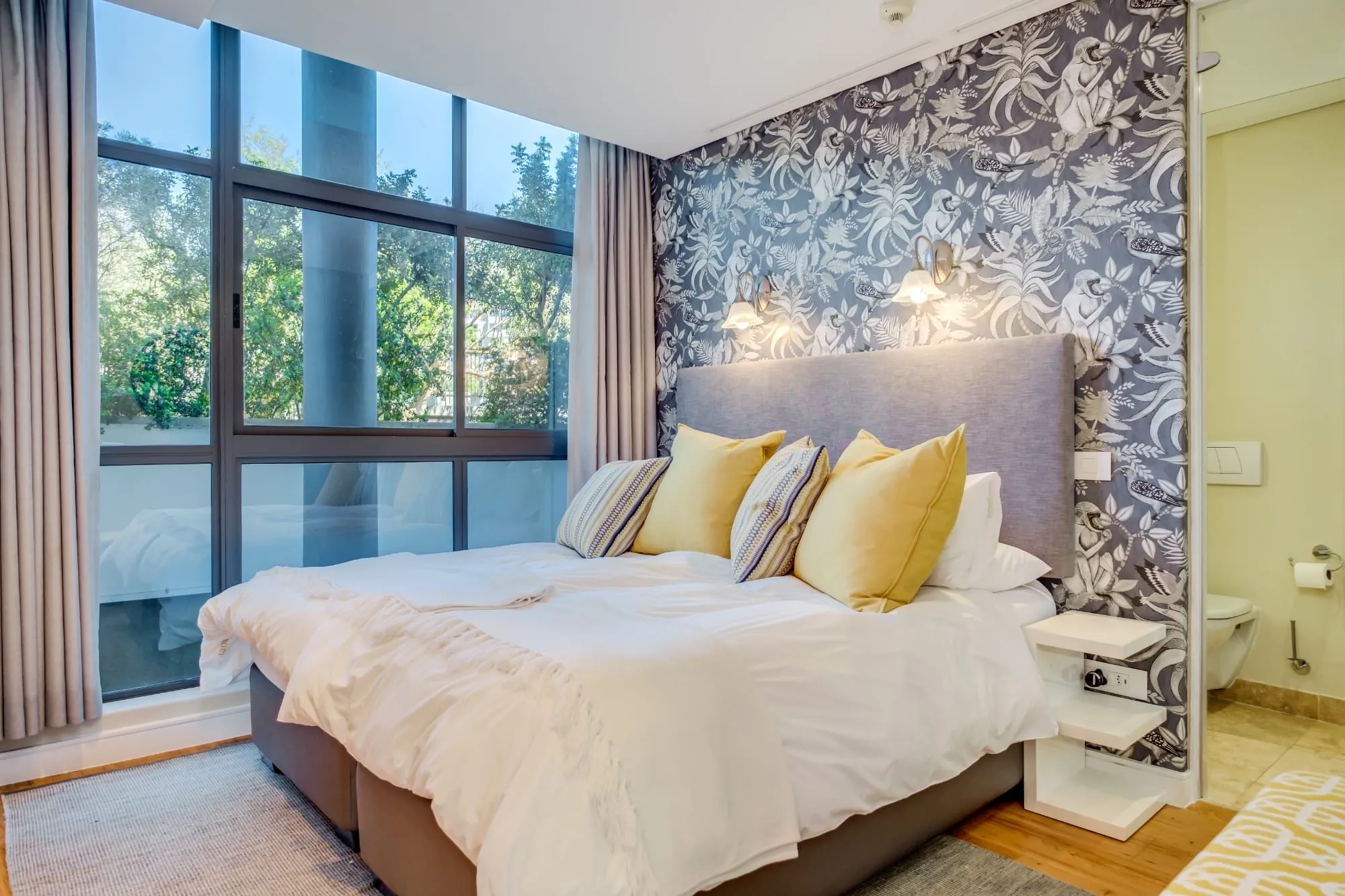 property_[object Object]_18