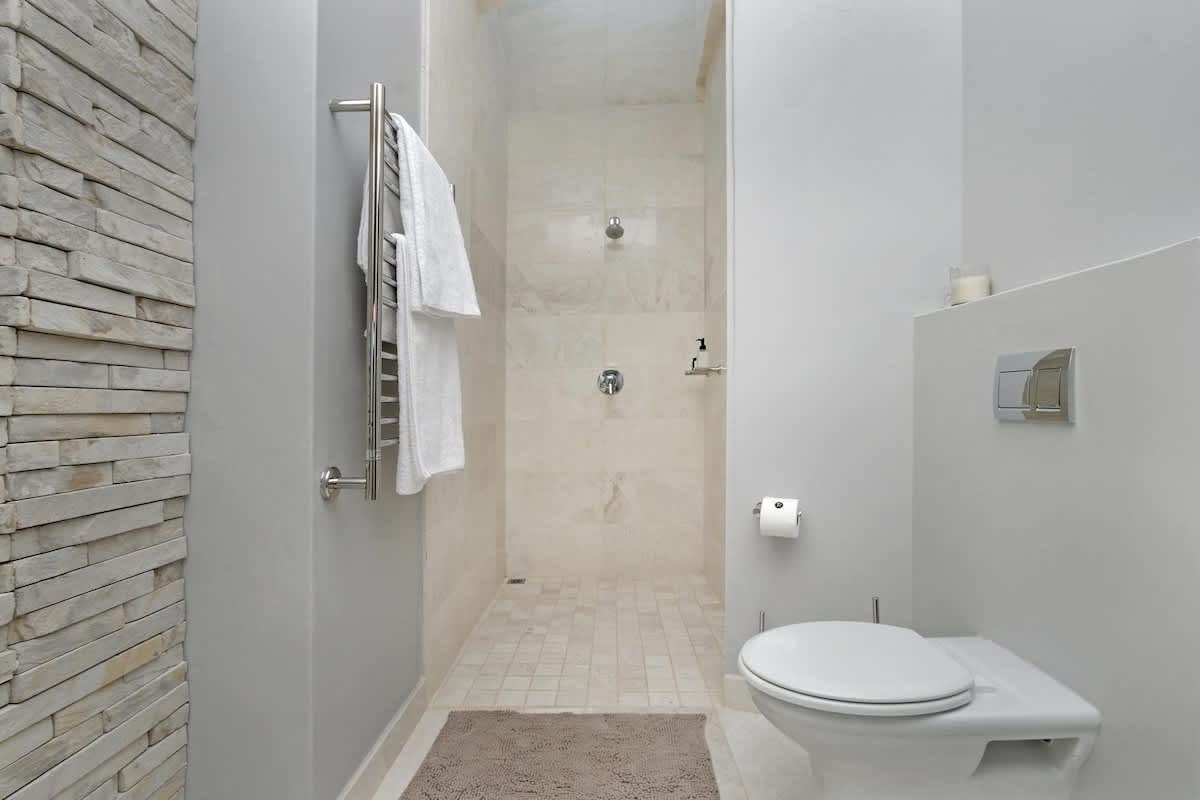 property_[object Object]_37