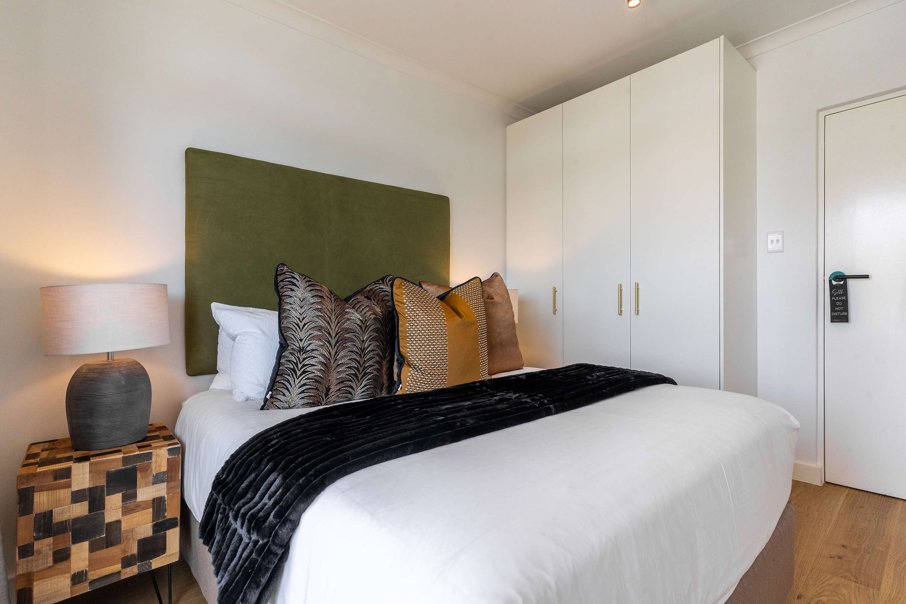 property_[object Object]_16