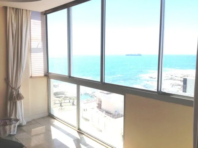 Seacliffes 602, Bantry Bay