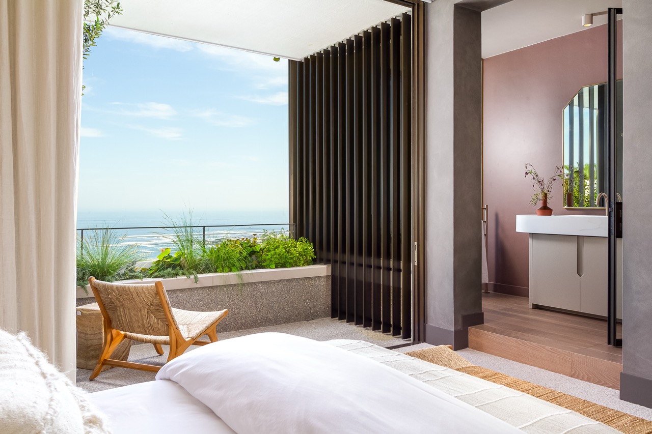 property_[object Object]_4