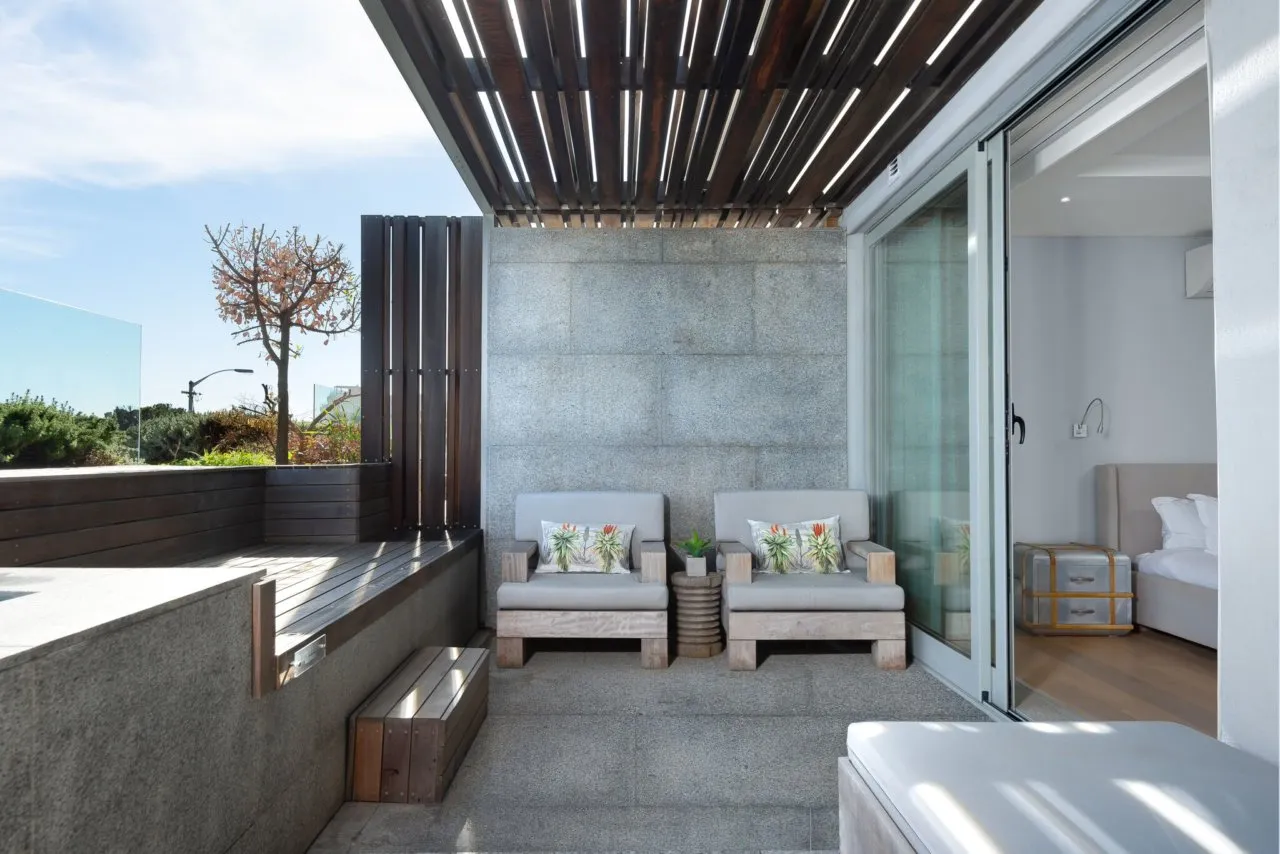 property_[object Object]_15