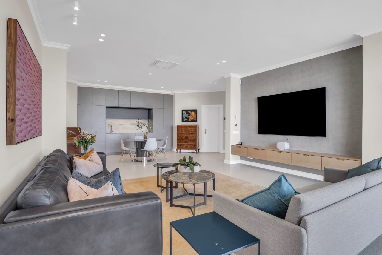 property_[object Object]_19