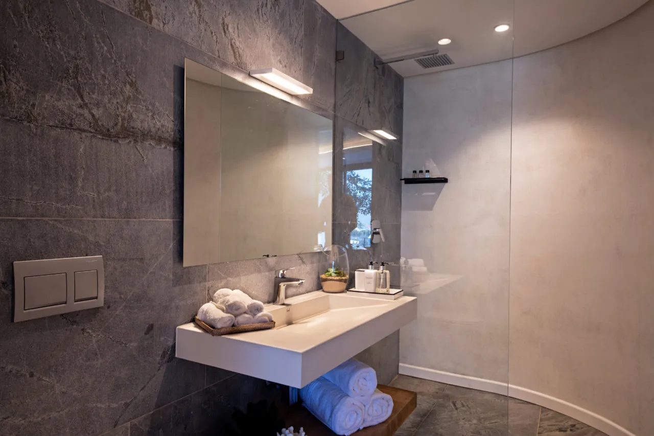 property_[object Object]_23