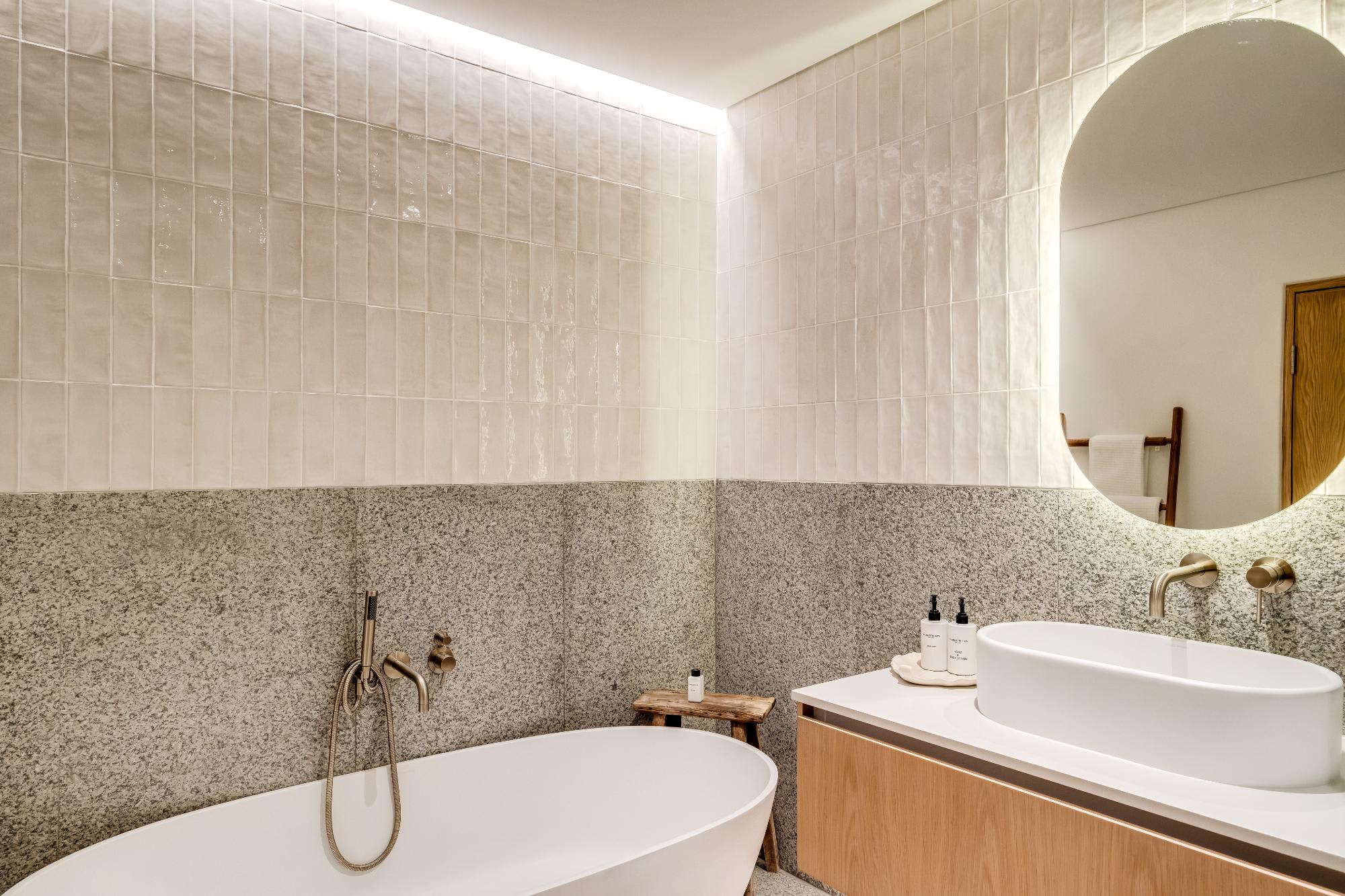 property_[object Object]_26