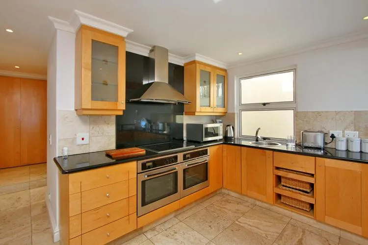 property_[object Object]_12